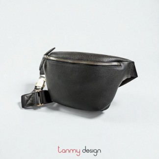 Túi đen dây đeo vải phối da 